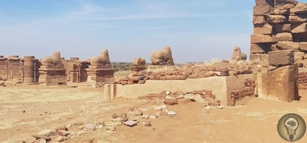 Древние пирамиды в Судане, которые были построены тысячи лет назад и которые сейчас нелегко посетить