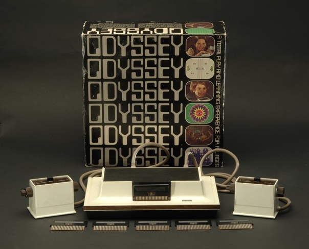 Magnavox Odyssey  первая в мире игровая телевизионная приставка была выпущена в 1972 году