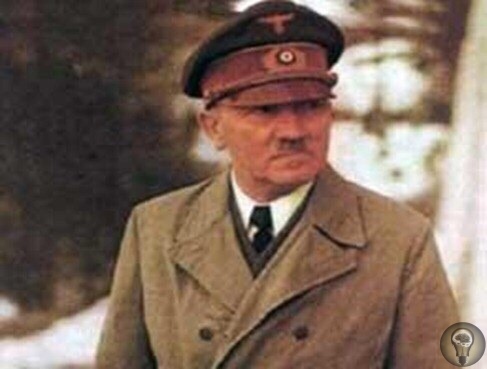 Секретные материалы ФБР о бегстве Гитлера в Аргентину По официальной версии, Адольф Гитлер покончил с собой 30 апреля 1945-го. Так ли этоСогласно рассекреченным материалам ФБР, глава Третьего