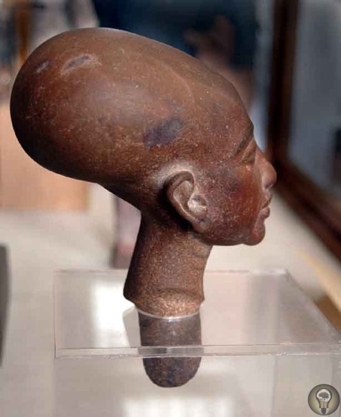 Тайны древнеегипетских статуй Отсутствие необходимого высокоточного оборудования, с помощью которого могли быть созданы многочисленные древнеегипетские артефакты, а также отсутствие следов