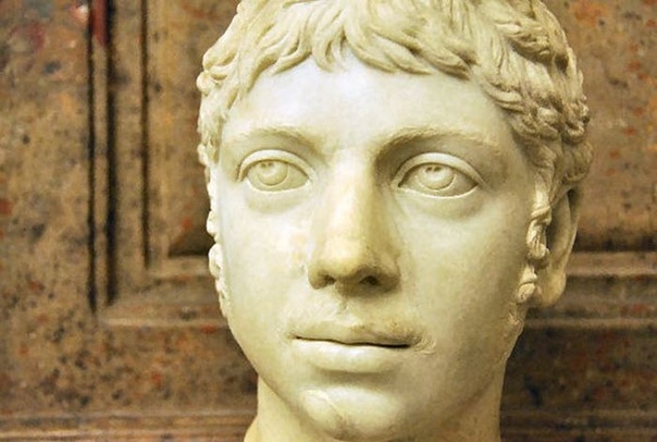 ЛЮБОПЫТНЫЕ ФАКТЫ О ДРЕВНЕМ РИМЕ Древние римляне оставили после себя обилие письменных отчетов об их обществе. Иногда кажется, что сегодня люди знают о римлянах больше, чем о самих себе. В