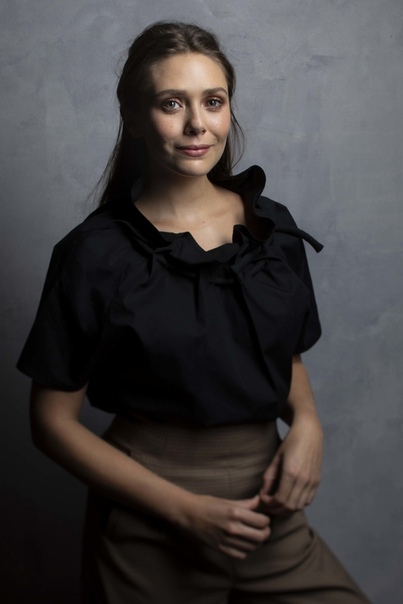 Очаровательной Элизабет Олсен сегодня исполняется 31 год Актриса известна по ролям в картинах «Ветреная река», «Марта, Марси Мэй, Марлен», «Гуманитарные науки», «Годзилла» (2014), «Тереза