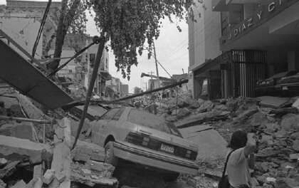 КАК КАНАЛИЗАЦИЯ УНИЧТОЖИЛА ГОРОД. ВЗРЫВЫ В ГВАДАЛАХАРЕ В 1992 ГОДУ.Утром 22 апреля 1992 года второй по величине город Мексики Гвадалахара потрясла серия мощных взрывов. На протяжении четырех