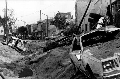 КАК КАНАЛИЗАЦИЯ УНИЧТОЖИЛА ГОРОД. ВЗРЫВЫ В ГВАДАЛАХАРЕ В 1992 ГОДУ.Утром 22 апреля 1992 года второй по величине город Мексики Гвадалахара потрясла серия мощных взрывов. На протяжении четырех