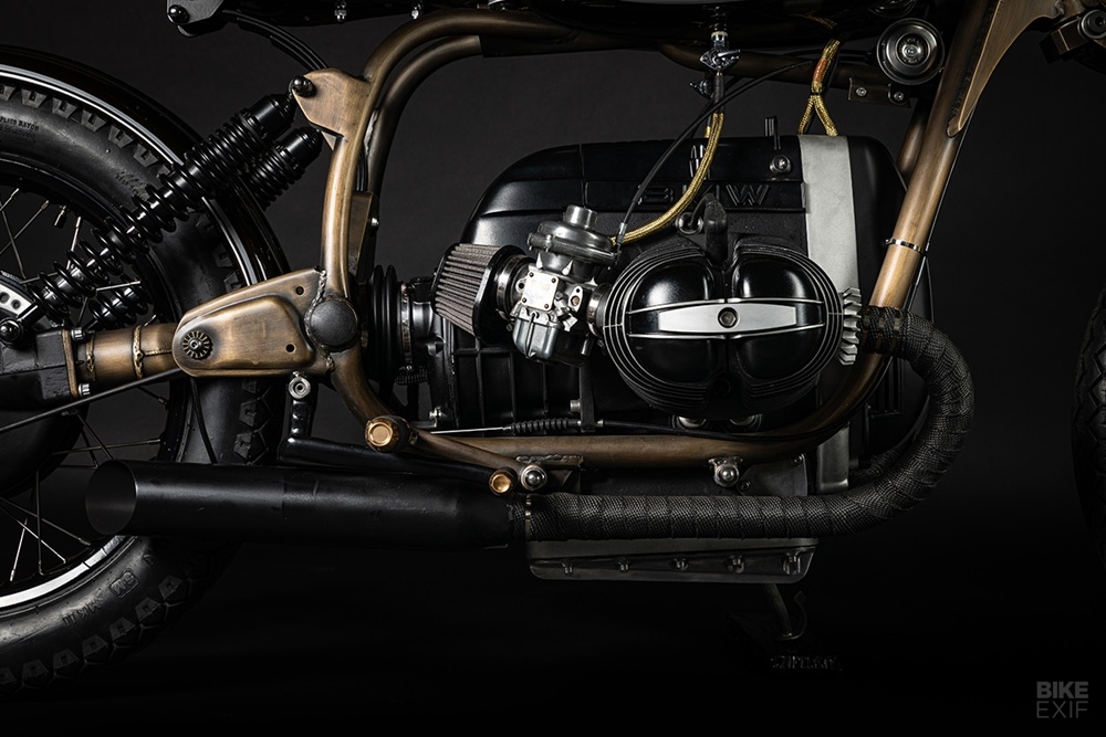 Titan Motorcycles: кафе боббер BMW R75/6 Arkitekt